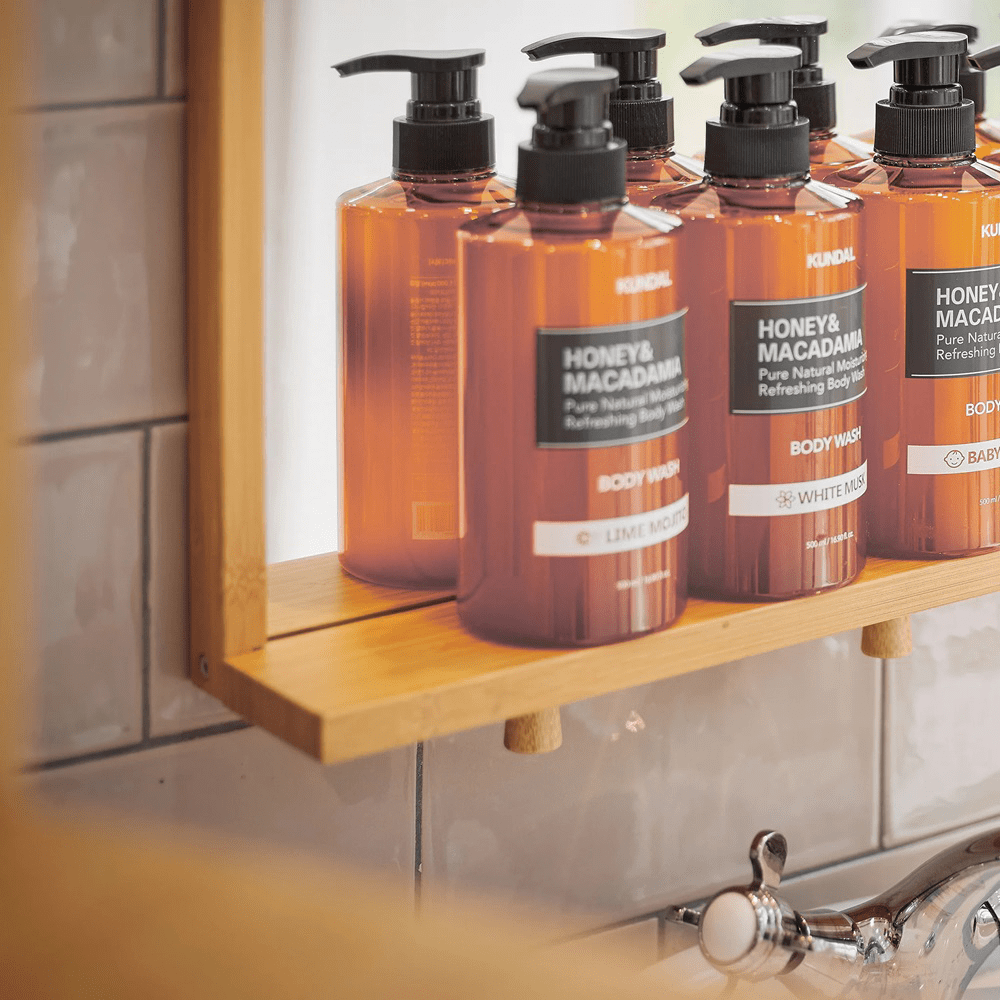 Kundal Honey & Macadamia Body Wash Cherry Blossom 500 ml - Beauty Tribe