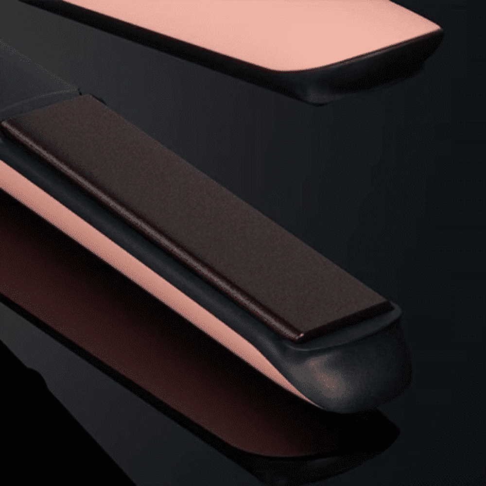 ghd Platinum+ Hair Straightener in Pink Peach