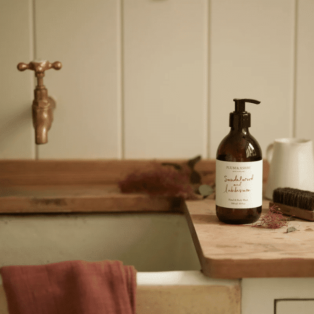 Plum &amp; Ashby Sandalwood &amp; Labdanum Hand &amp; Body Wash 300ml