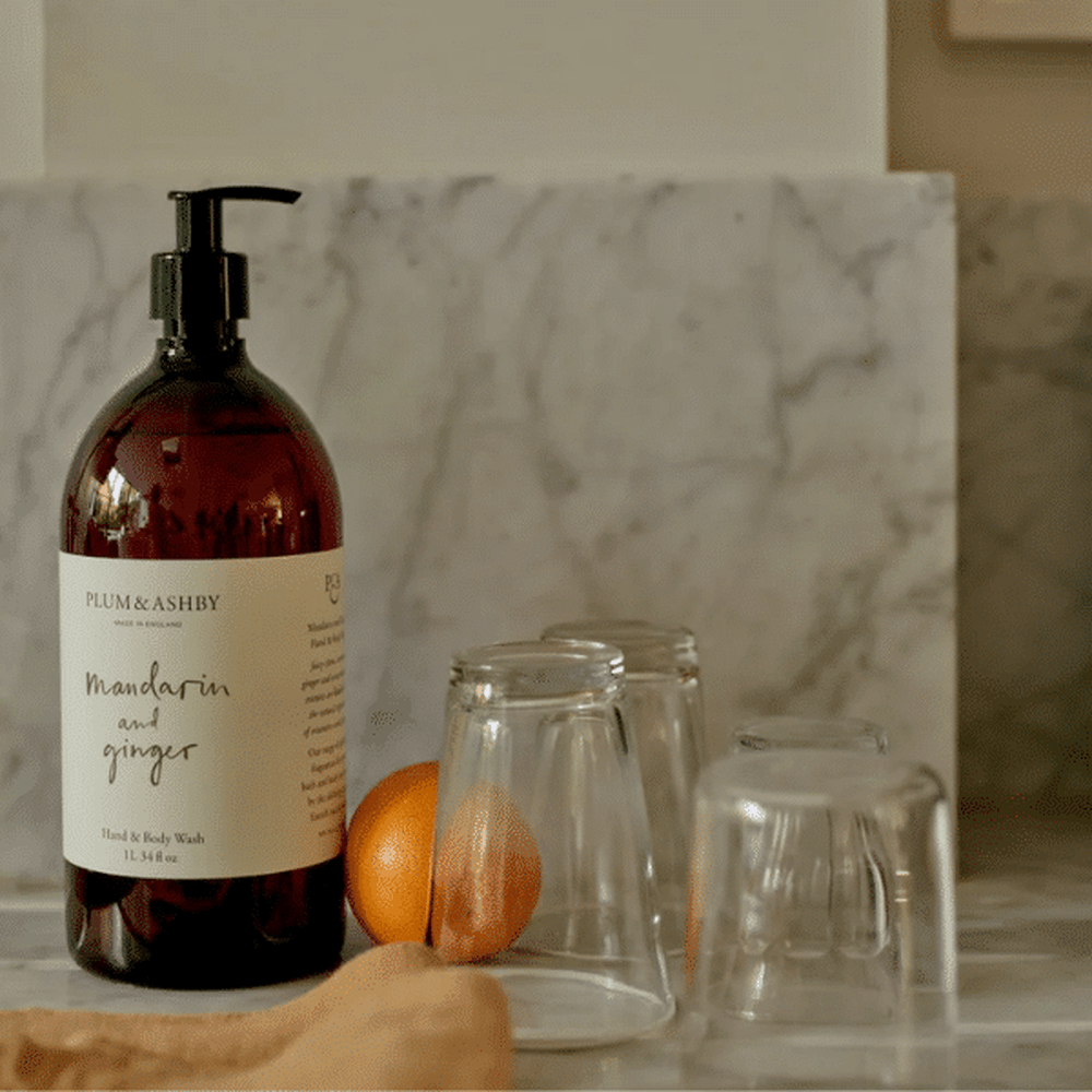 Plum &amp; Ashby Mandarin &amp; Ginger Hand &amp; Body Wash 1 Litre