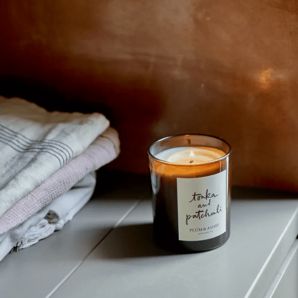 Plum &amp; Ashby Tonka &amp; Patchouli Candle 220g