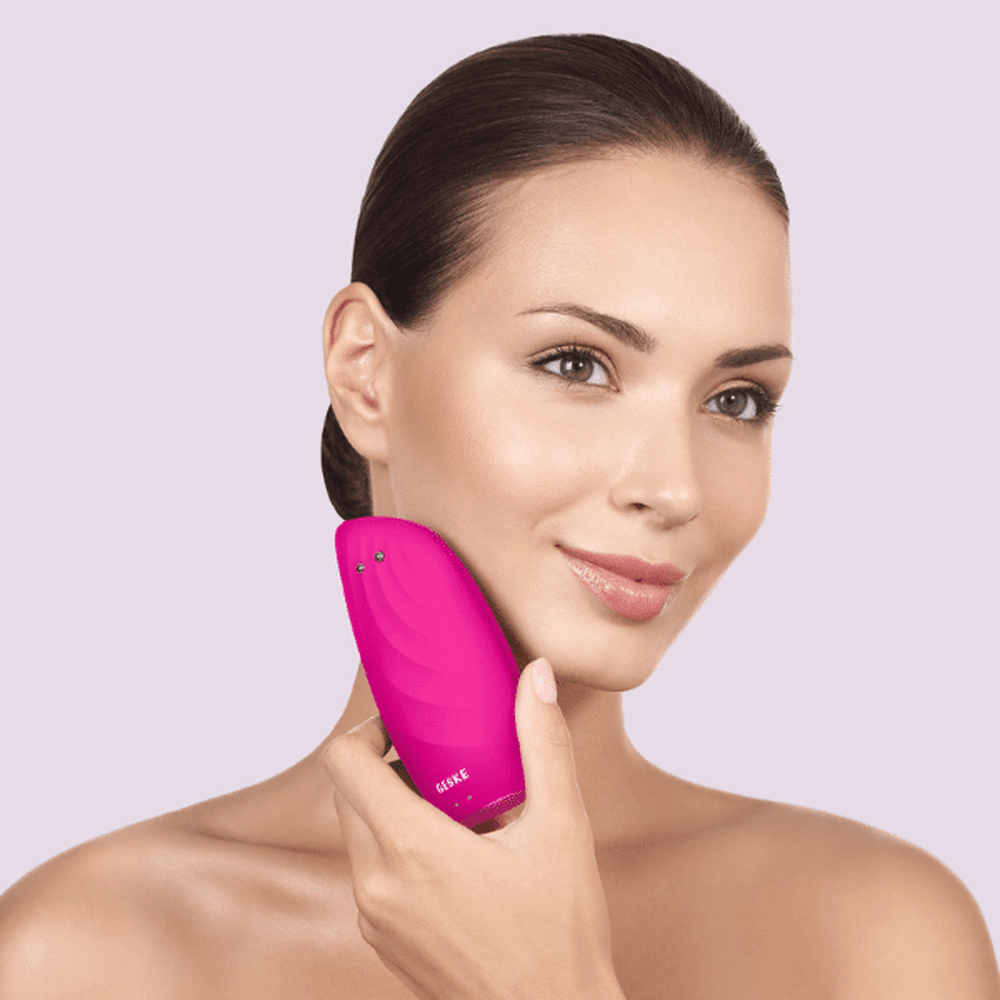 Geske Sonic Thermo Facial Brush &amp; Face lifter 8 in 1 Magenta