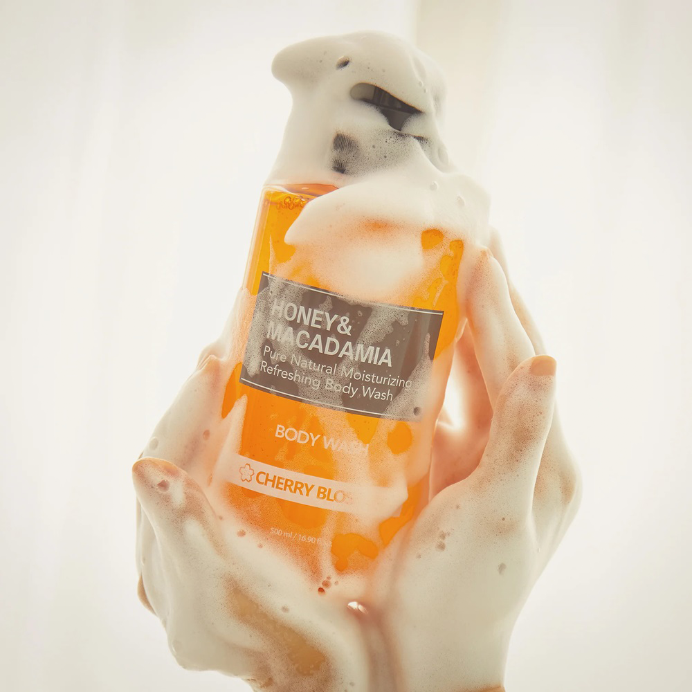 Kundal Honey &amp; Macadamia Body Wash Cherry Blossom 500 ml