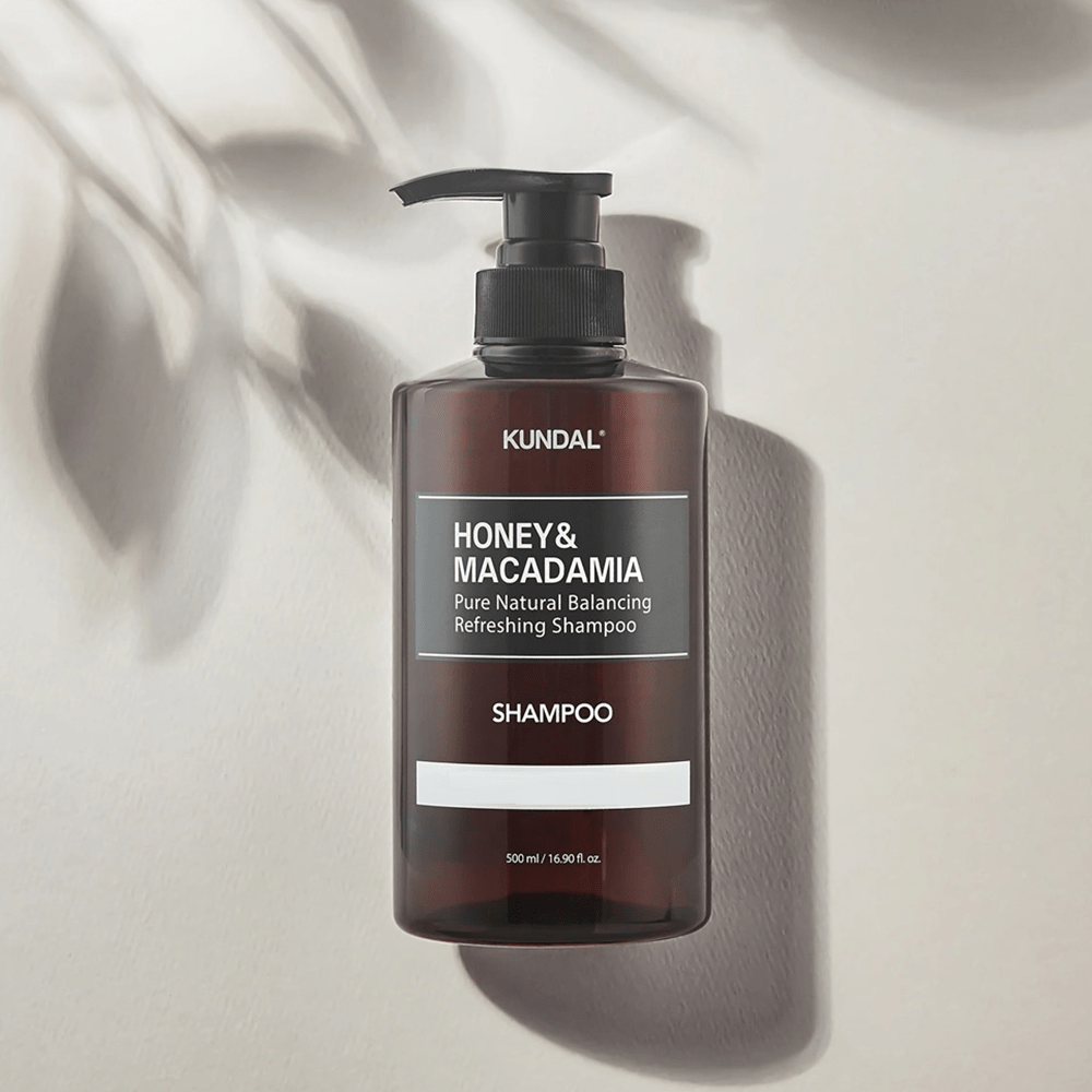 Kundal Honey &amp; Macadamia Pure Natural Balancing Refreshing Shampoo Cherry Blossom 500 ml - Beauty Tribe