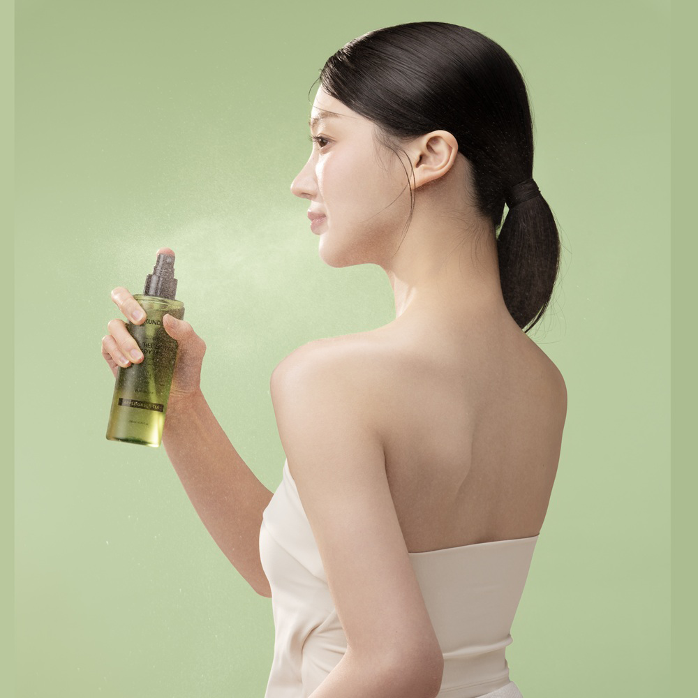Kundal Tea Tree Biotics Body Mist For Moisturizing &amp; Calming Care Apple Green Tea 200 ml
