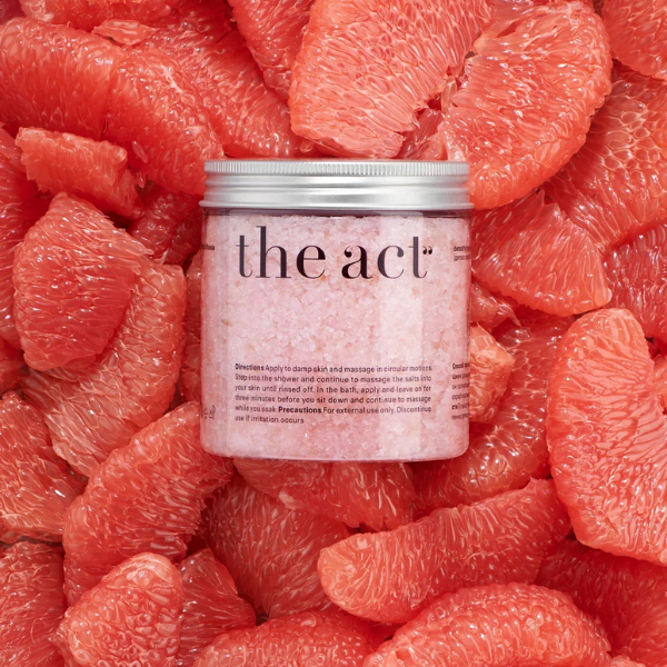 The Act Detoxifying Leg Scrub / Bath Soak 310ml